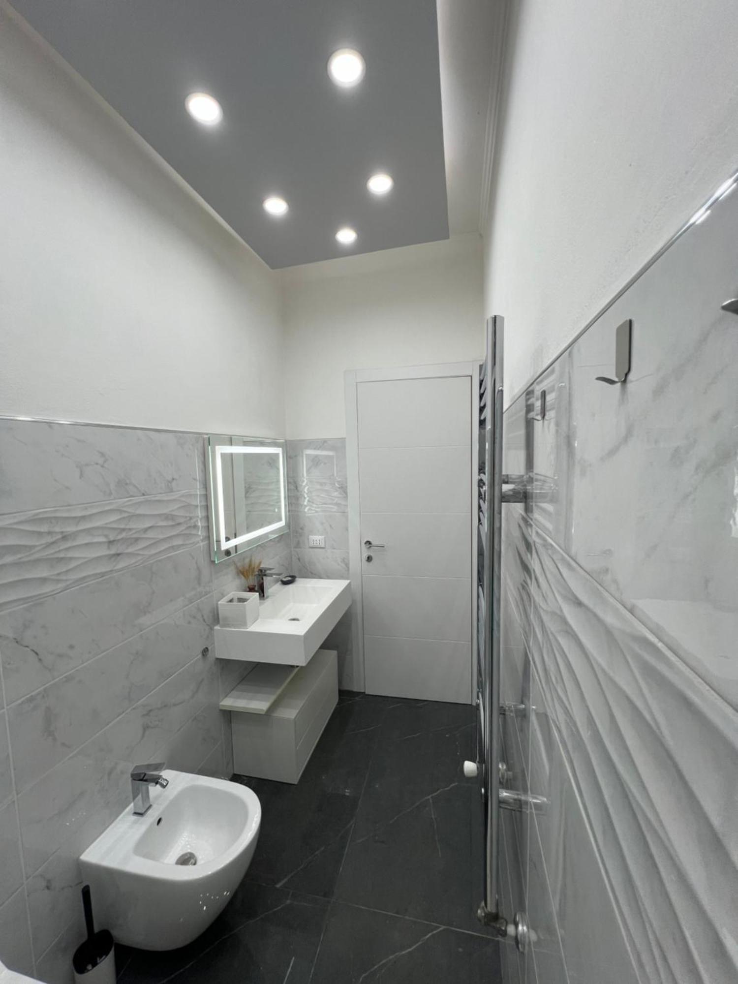 La Casa Vinciana Apartment เอมโปลี ภายนอก รูปภาพ