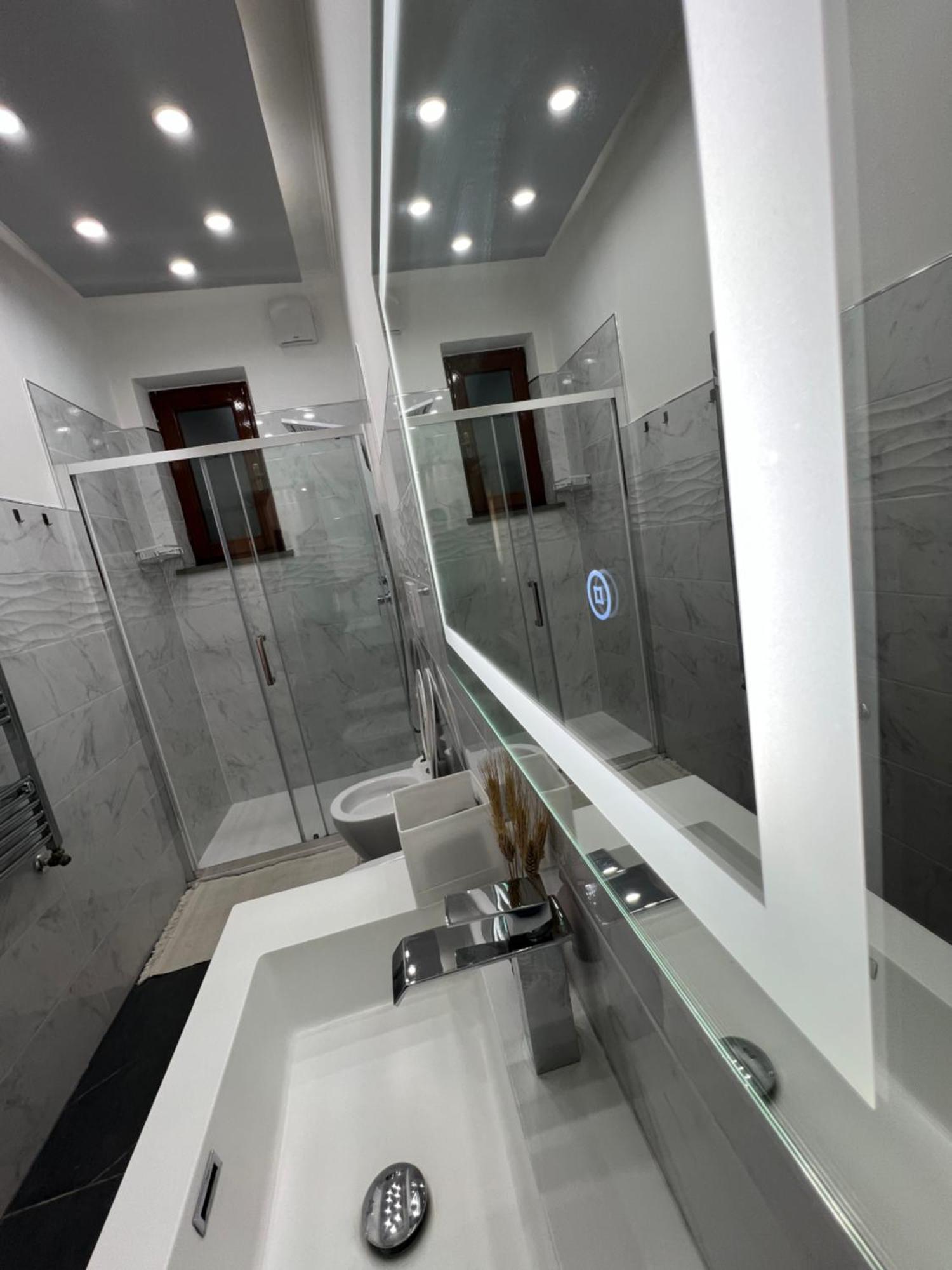 La Casa Vinciana Apartment เอมโปลี ภายนอก รูปภาพ